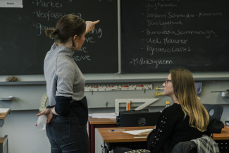 News engage-Atelier Jugendliche in der Klasse
